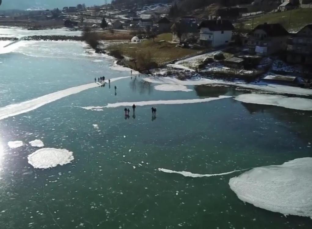 The Lakes Lagoon 플라브 외부 사진